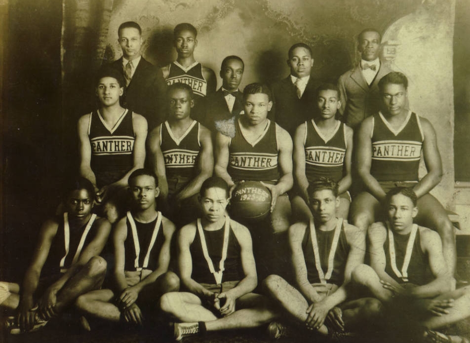 Ca. 1925 photograph of the Panthers basketball team, also from Oxford, Ohio. Courtesy of the Smith Library of Regional History via Ohio Memory.