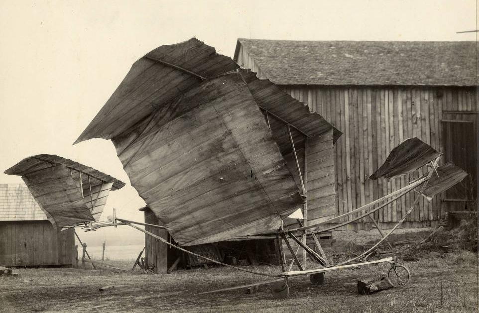 Photograph showing the Martin Glider ca. 1909, courtesy of the McKinley Presidential Library and Museum via Ohio Memory.